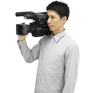 Sony HXR MC2500 Profesyonel Video Kamera - Thumbnail