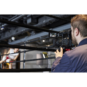 Sony PXW Z200 Profesyonel Video Kamera - Thumbnail