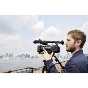 Sony PXW Z200 Profesyonel Video Kamera - Thumbnail