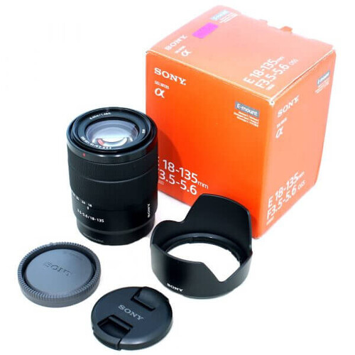 Sony SEL 18-135mm f/3.5-5.6 OSS Lens