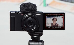 Sony ZV-1F Dijital Vlog Fotoğraf Makinesi + GP-VPT2BT Çekim Kolu - Thumbnail