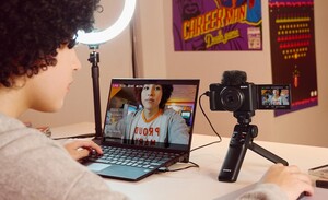 Sony ZV-1F Vlog Fotoğraf Makinesi - Thumbnail