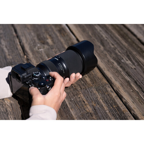 Tamron 50-300mm f/4.5-6.3 Di III VC VXD Lens (Sony E)