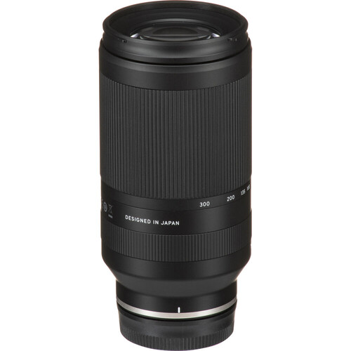 Tamron 70-300mm f/4.5-6.3 Di III RXD Lens (Sony E)