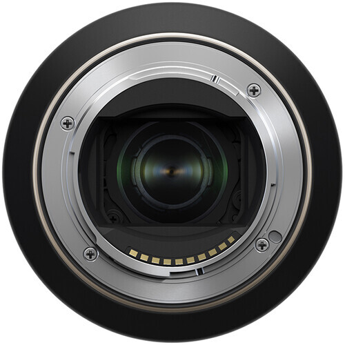 Tamron 70-300mm f/4.5-6.3 Di III RXD Lens (Sony E)