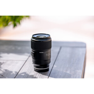 Tamron 90mm f/2.8 Di III VXD Macro Lens (Sony E) - Thumbnail