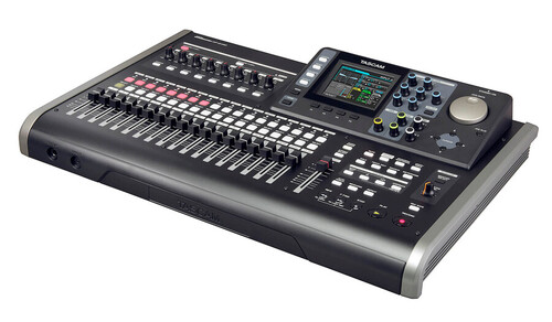 Tascam DP-24SD Ses Kayıt Mikseri