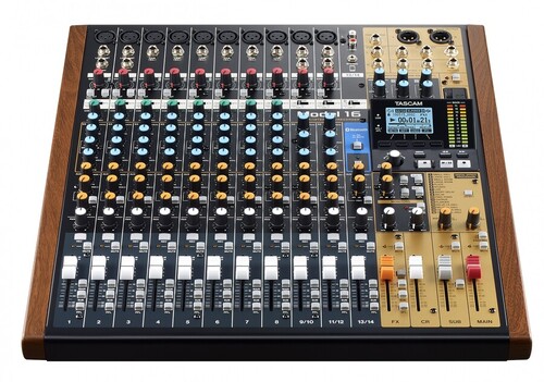 Tascam Model 16 Mikser & Dijital Kayıt Cihazı