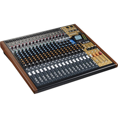 Tascam Model 24 Mikser & Dijital Kayıt Cihazı