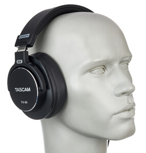 Tascam TH-06 Ekstra Bass Özellikli Profesyonel Kulaklık - Thumbnail