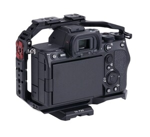 Tilta TA-T30-FCC-B Sony A7 III / A7R III / A7 IV / A7R IV / A7R V / A7S III / A1 / A9 IV için Kamera Kafesi - Thumbnail