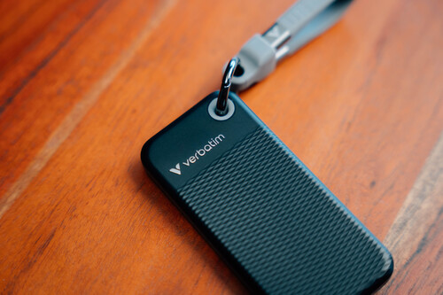 Verbatim 2TB Pocket USB 3.1Gen2 Taşınabilir SSD (Siyah / Gri)