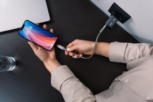 Verbatim 35W GaN Hızlı Şarj Cihazı 2 Portlu (1x USB-C PD 35W + 1x USB-A QC 3.0)