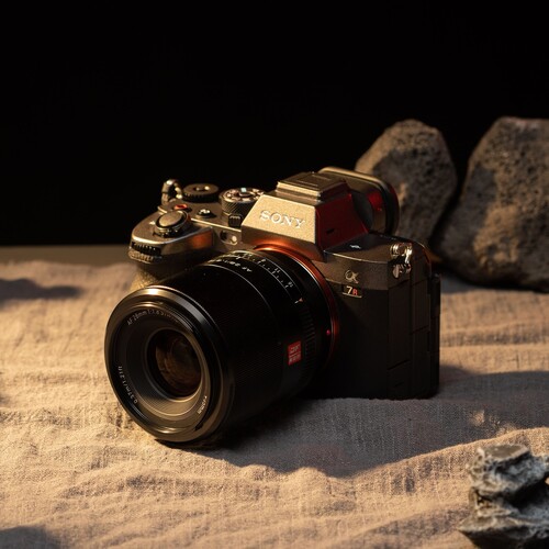 Viltrox AF 28mm f/1.8 Lens (Sony E)