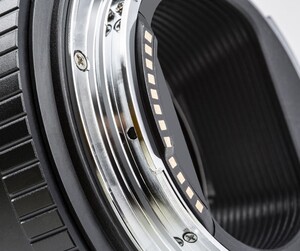 Viltrox EF-R2 Canon EF to RF Lens Adaptörü - Thumbnail