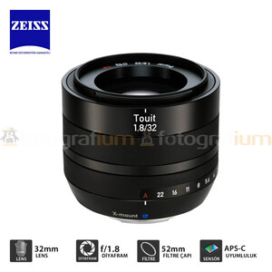 Zeiss Touit 32mm f/1.8 Aynasız Fotoğraf Makinesi Lens - Thumbnail