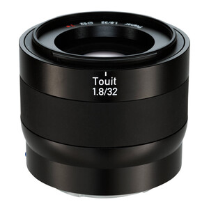 Zeiss Touit 32mm f/1.8 Aynasız Fotoğraf Makinesi Lens - Thumbnail